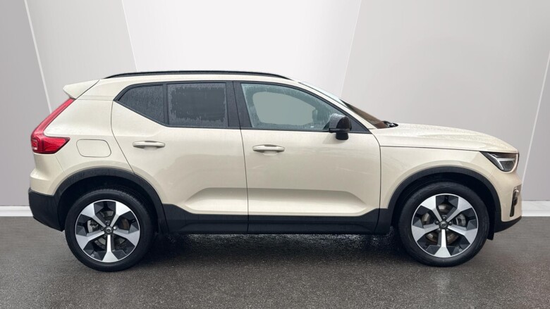 Volvo XC40 2.0 B3P Plus Dark 5dr Auto Petrol Estate